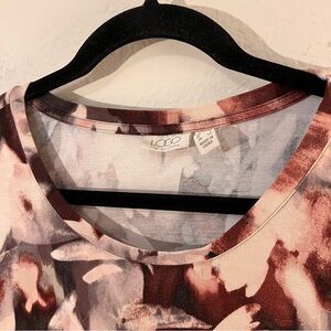 Logo by Laurie Goldstein Kristina Top Midnight Floral Long Sleeve Size M